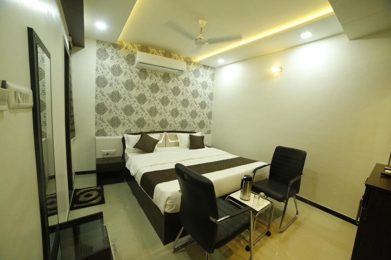 Hotel Swagatam Inn Rajkot Rom bilde