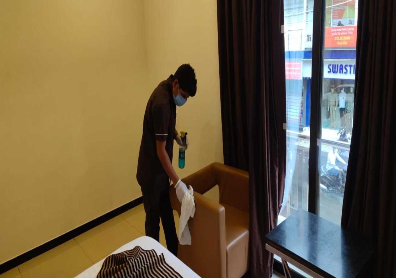 Hotel Swagatam Inn Rajkot Eksteriør bilde